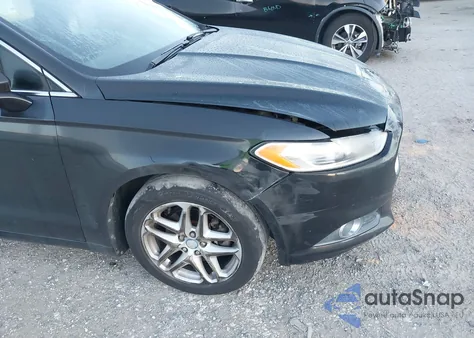 2013 Ford Fusion Se z USA, uszkodzony, nr VIN 3FA6P0HR2DR138241
